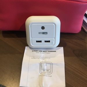 Altec Lansing 2Port USB Wall Charger & Night Light